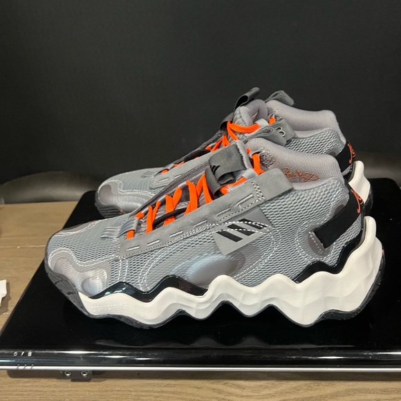 Adidas Gray Sneakers with Orange Highlights - Picture 4 of 8